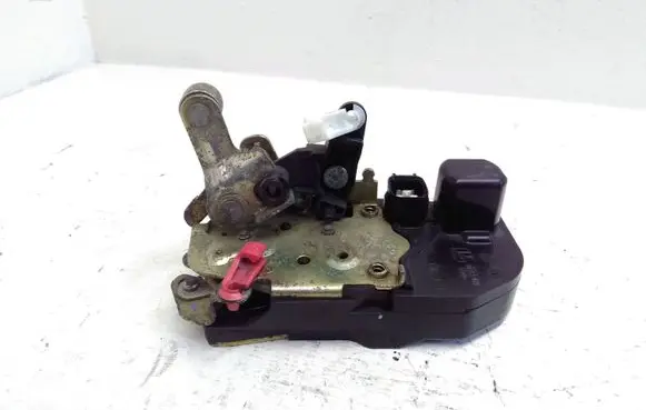 Jeep Grand Cherokee (WK) Front door lock