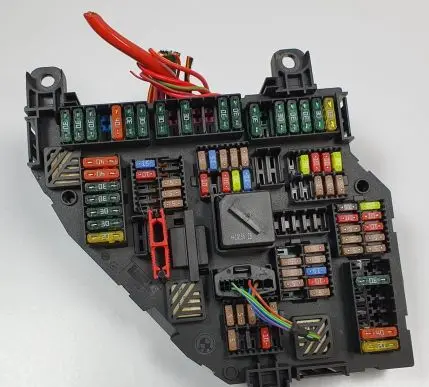 BMW 5 F10 F11 Fuse box set 9210857