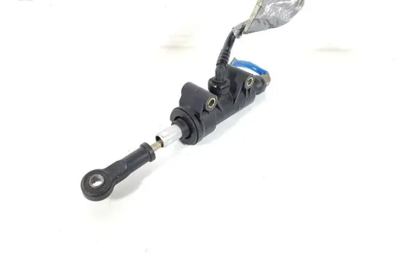 Porsche Boxster 986 Clutch master cylinder 99642317104 996.423.171.05