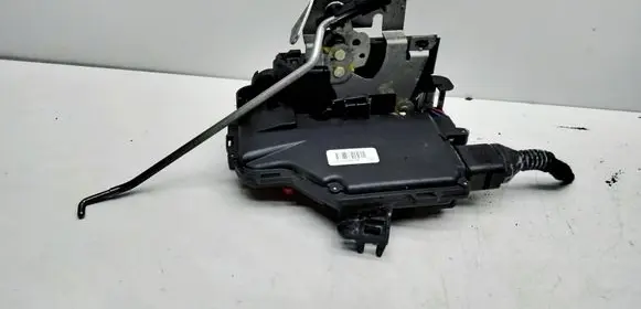 Audi A4 S4 B6 8E 8H Front door lock 8E2837015C