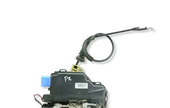 Volkswagen Polo IV 9N3 Front door lock 3B1837015AQ 991990300