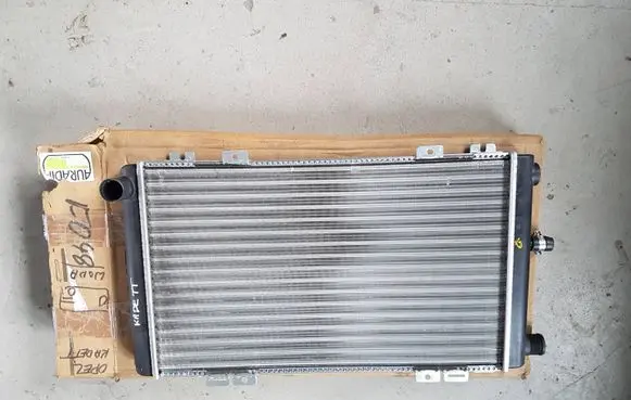 Opel Kadett E Coolant radiator AURADIA