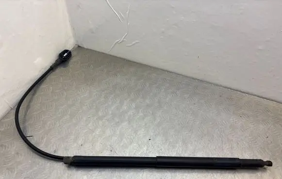 Peugeot 508 Tailgate/trunk strut/damper 9677614680