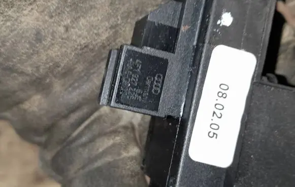 Hand parking brake switch