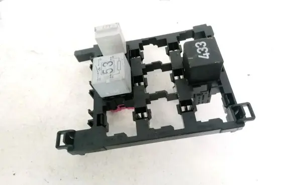 Volkswagen Touran I Fuse box set 1T1937603A