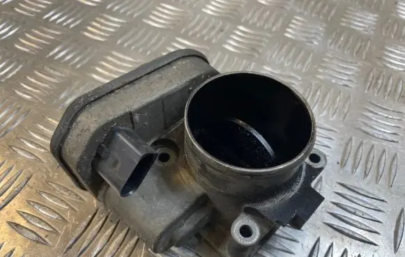 Opel Antara Throttle valve