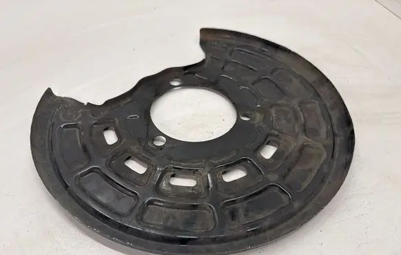 Chevrolet Camaro Rear brake disc plate dust cover 92274272