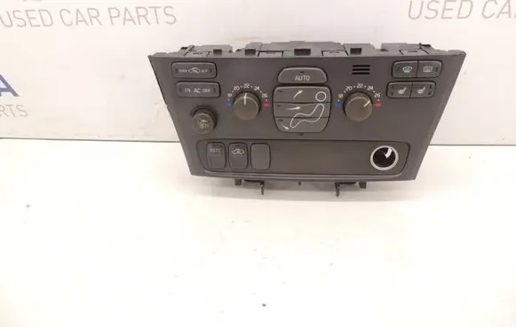 Volvo V70 Climate control unit D216