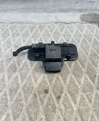 Mercedes-Benz E W210 Windshield washer spray nozzle 2108602347