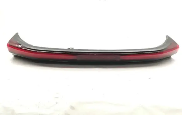 Tailgate rear/tail lights