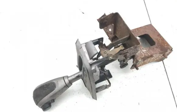 KIA Carnival Gear shifter/selector