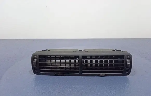 Volkswagen PASSAT B5.5 Dashboard side air vent grill/cover trim 3B0819728D