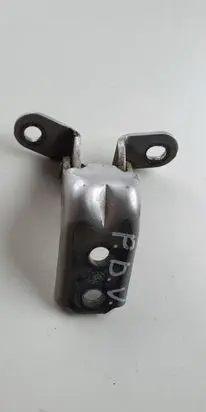 Hyundai Santa Fe Front door upper hinge