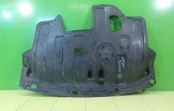 KIA Soul Engine splash shield/under tray 16AB117