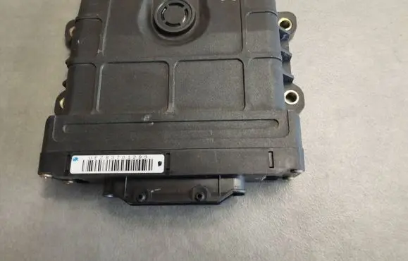 Volkswagen Golf V Gearbox control unit/module 09G927750A H19S0402 03A8000931