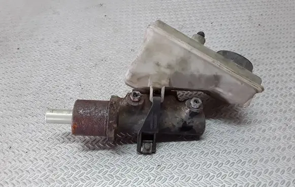 Renault Espace II Master brake cylinder 6025107771