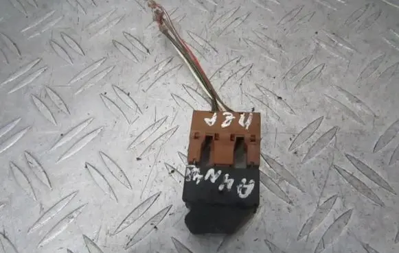 Audi A4 S4 B5 8D Electric window control switch 4d095985501c