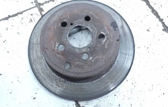 Toyota Avensis T250 Rear brake disc