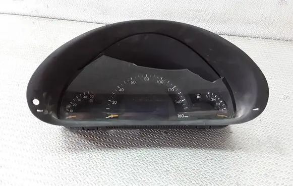 Mercedes-Benz C W203 Speedometer (instrument cluster) A2035401447