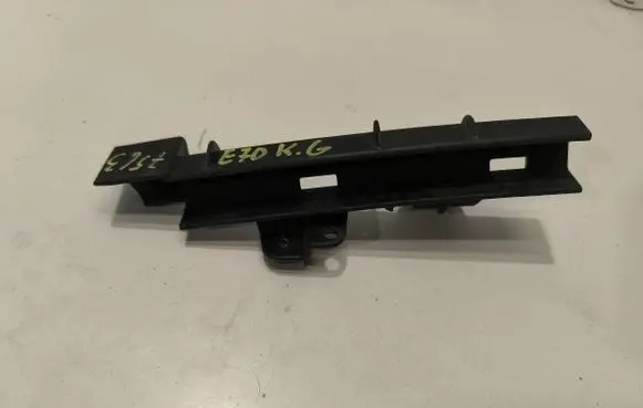 BMW X5M E70 Rear door windshield rail 7185219