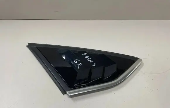 Ford Focus Rear side window