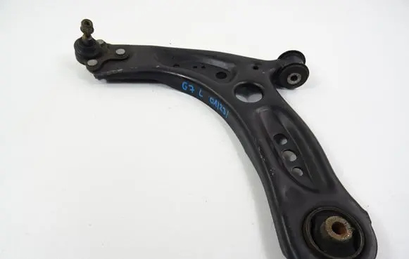 Volkswagen Golf VII Front lower control arm/wishbone 5Q0407151J