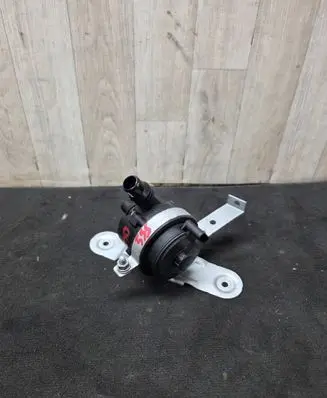 BMW 5 G30 G31 Electric auxiliary coolant/water pump 9147359 8625682