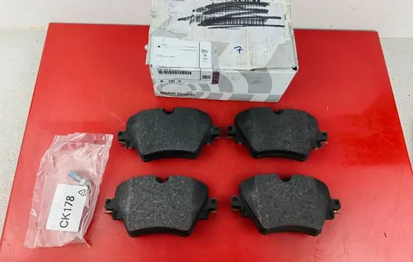 BMW X3 G45 Brake pads (front) 34106884492 6884492