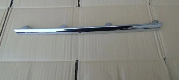 Mercedes-Benz B W245 Front bumper upper radiator grill a1698881685