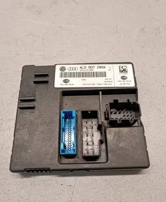 Audi Q7 4L Comfort/convenience module 4L0907289A 5DK00876282 4L0910289D