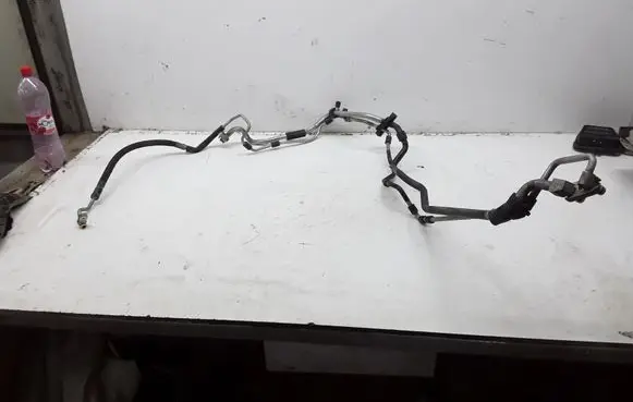 Seat Exeo (3R) Air conditioning (A/C) pipe/hose