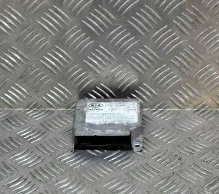 KIA Carnival Airbag control unit/module 0K52Y677F0A