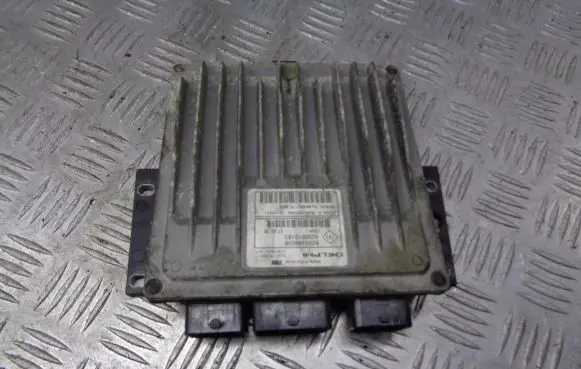 Nissan Note (E11) Engine control unit/module ECU 8200399038