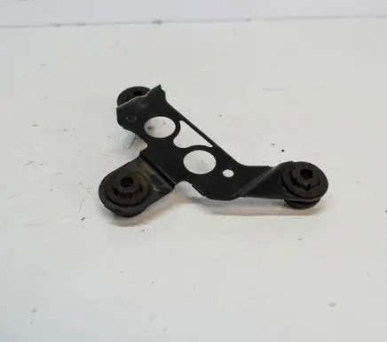 Audi Q3 8U Other engine bay part 5N0614235E