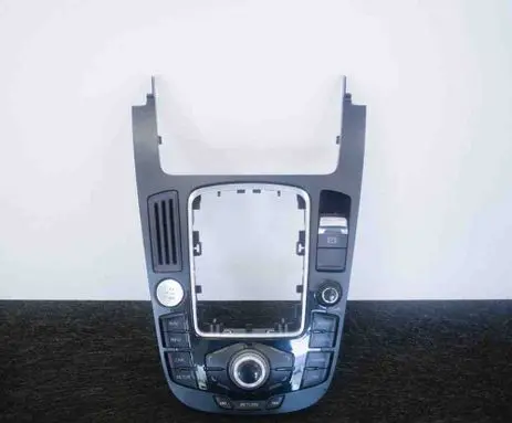Audi A5 8T 8F Head unit multimedia control 8T0919609C