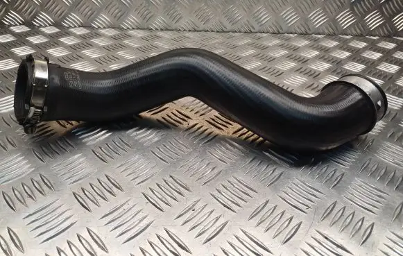 Audi A4 S4 B7 8E 8H Intercooler hose/pipe 8E0145737F