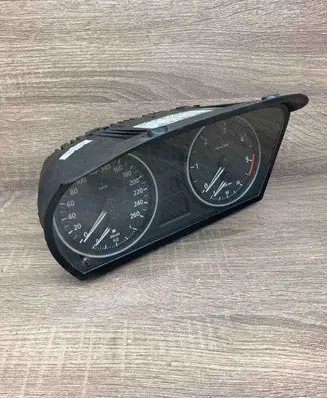 BMW 3 E90 E91 Speedometer (instrument cluster) 9130299 14369510