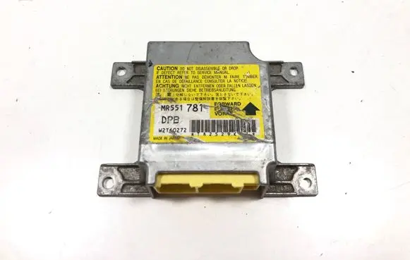 Mitsubishi Pajero Airbag control unit/module MR551781