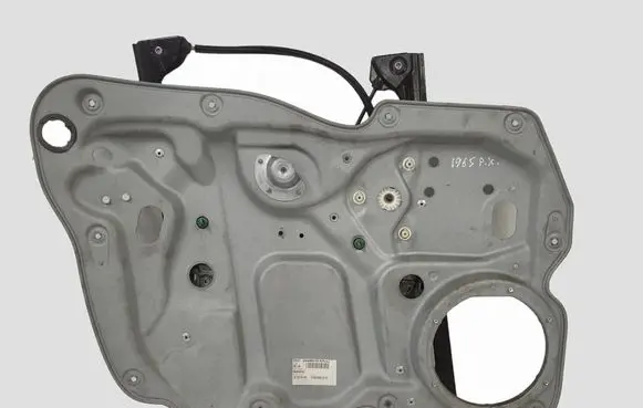 Volkswagen Caddy Front window lifting mechanism without motor 1T0837755 117105J 1063606