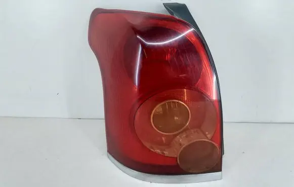 Toyota Avensis T250 Rear/tail lights