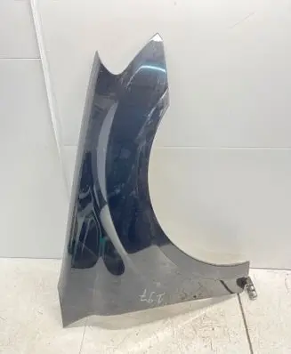Mercedes-Benz ML W164 Fender