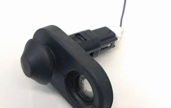Toyota Auris E180 Front door sensor 