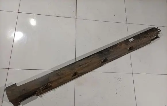 Volkswagen PASSAT B6 Sill 