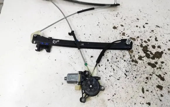 Audi A3 S3 8V Front door window regulator with motor 8V4837462 A002011659