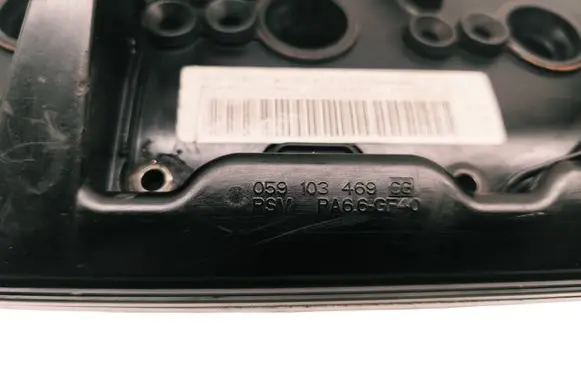 Audi Q7 4M Rocker cam cover 059103469CG 059103469DE 059103469DA