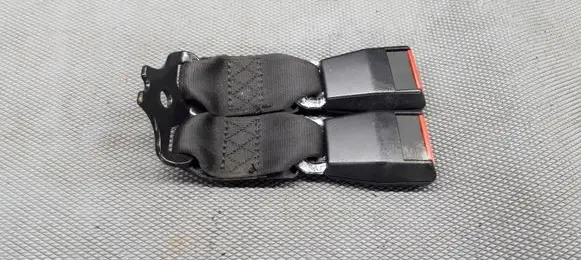 Ford Fiesta Rear seatbelt buckle