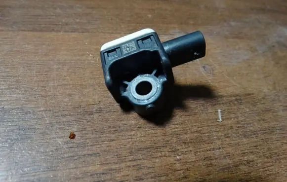 Porsche 997 Airbag deployment crash/impact sensor 971907651