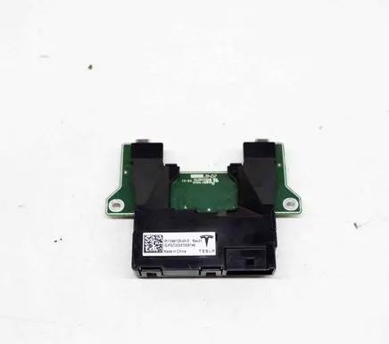Tesla Model 3 USB socket connector 154612900D 154612961D