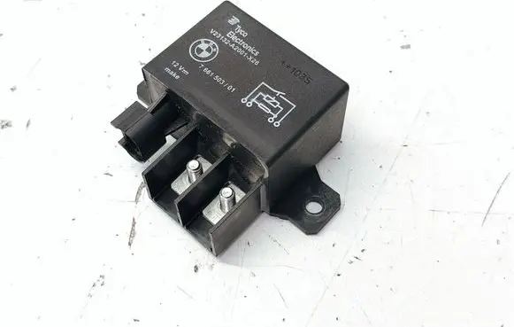 BMW 7 F01 F02 F03 F04 Glow plug pre-heat relay 766150301 7661503