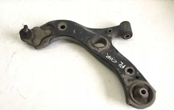 Toyota C-HR I Rear control arm 123030F040